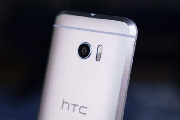 Смартфон HTC 10 взорвался, травмировав глаз и руку его владелицы 1