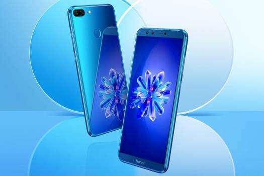 Представлен без рамочный смартфон Huawei Honor 9 Lite «за копейки», и все уже хотят его купить