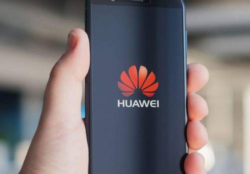 Собственная операционная система Huawei оказалась быстрее Android на 60%