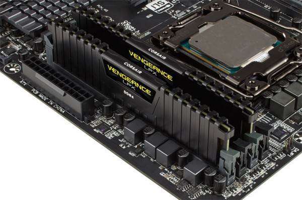 Corsair представила двухканальный комплект ОЗУ Vengeance LPX стандарта DDR4-4600