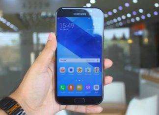 Samsung Galaxy A7 (2017) сокрушительно рухнул в цене в России на 13 000 рублей b6f1da6cc8988ee65738a15fdcaec11e