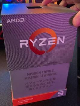 Любуемся изображениями коробочной версии AMD Ryzen 9 3950X
