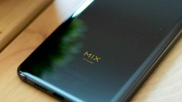 Xiaomi Mi Mix 4 будет внешней копией Mi Mix Alpha