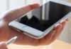 ФАС предложила запретить замедление смартфонов при износе аккумулятора