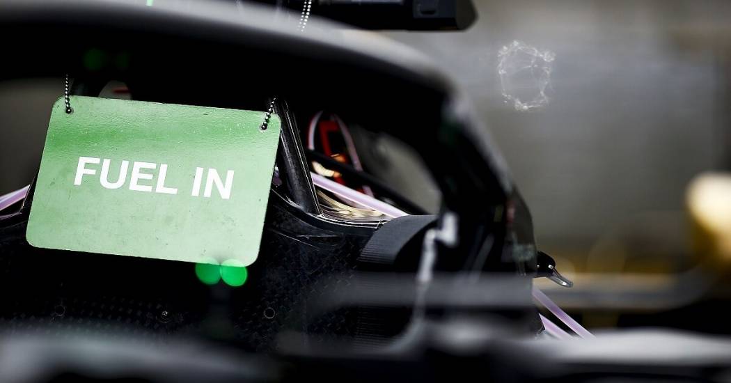 Для Формулы-1 создали экологически чистое топливо