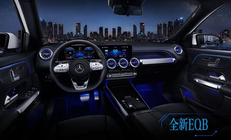 Mercedes-Benz представила 7-местный электрический кроссовер EQB. Запас хода более 500 км, полный привод и мощность 290 л.с.