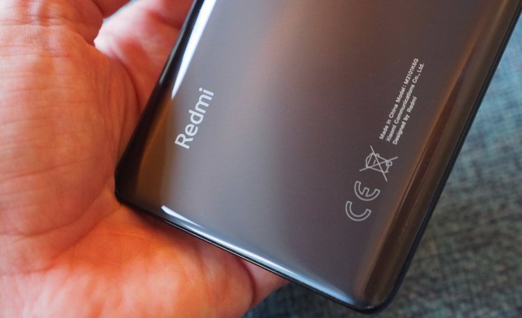 Дисплей 90 Гц, обратная зарядка и камера 50 Мп: Xiaomi представила Redmi 10 за 11 тысяч рублей