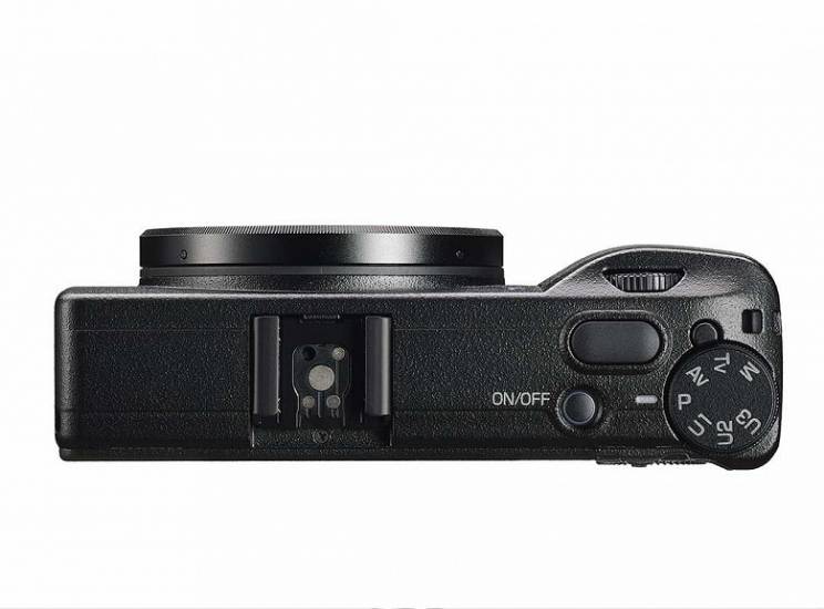 Представлена малогабаритная камера Ricoh GR IIIx стоимостью 999 евро